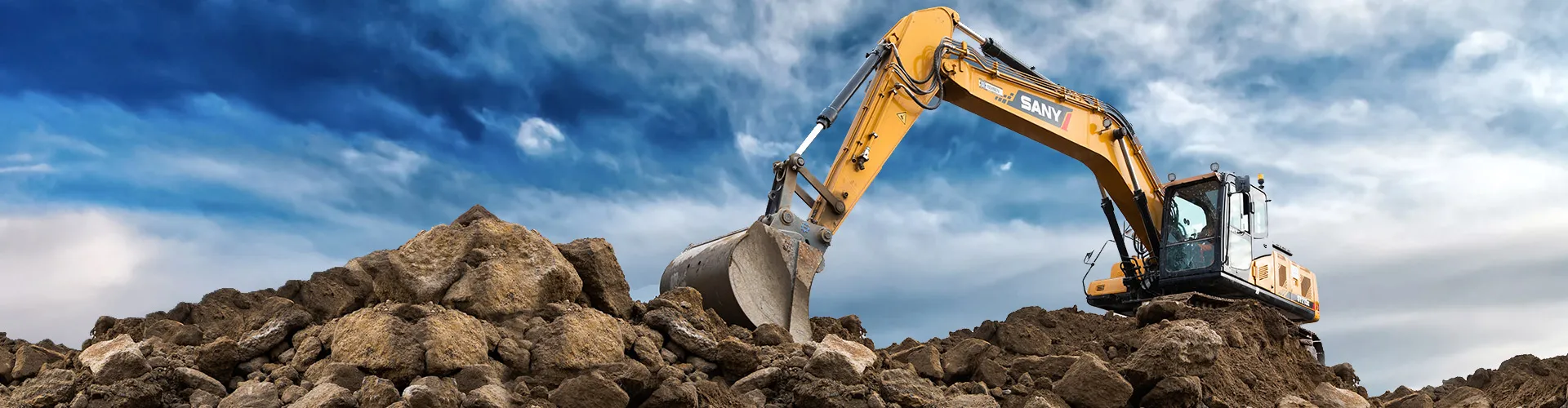 Medium Excavator-banner