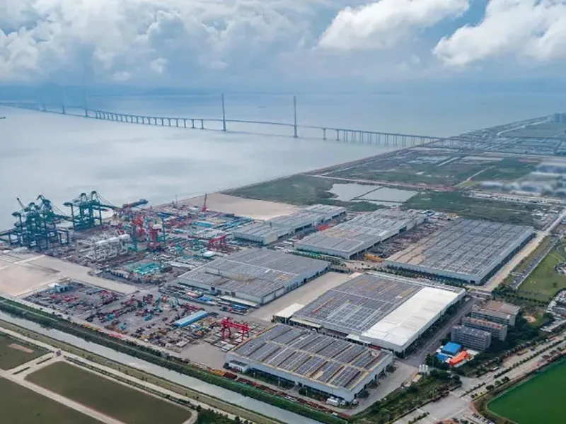 RTG equipment deployed with Dual-Trolley STS Cranes